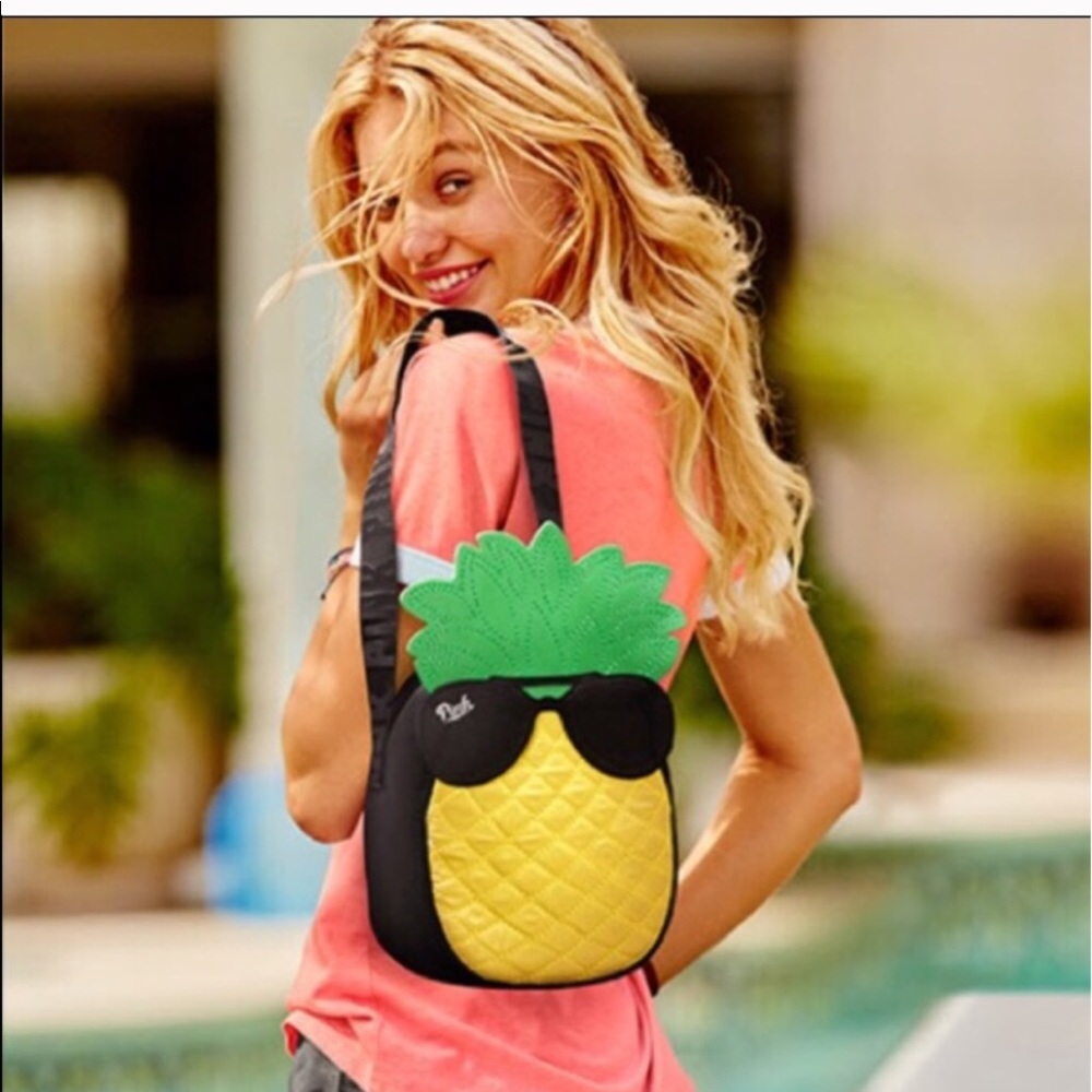 PINK Victoria Secret pineapple 🍍 cooler bag